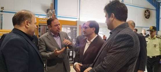 ستاد اقتصاد مقاومتی کرمانشاه از دو واحد تولیدی در قصرشیرین بازدید کردند 